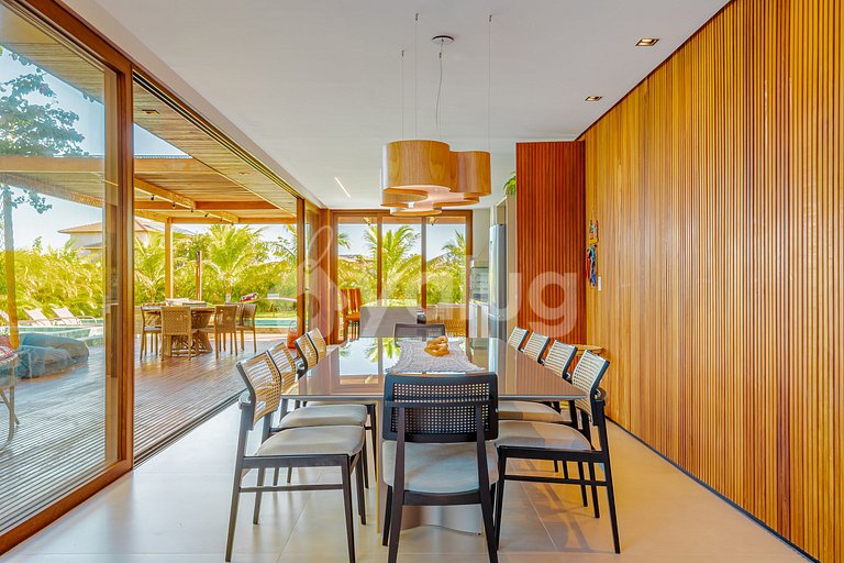 Casa Alto Padrão 05 Suítes - Praia do Forte