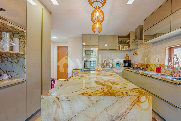 PF126 Luxury house with 3 suites - Praia Bella