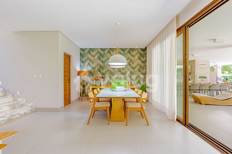 IT 122 Excelente Casa con 4 suites y Piscina - Itacimirim