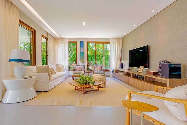 IT 122 Excellent House with 4 suites and Pool - Itacimirim