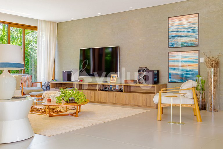 IT 122 Excelente Casa con 4 suites y Piscina - Itacimirim