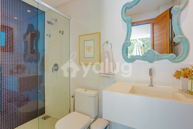 IT122 Excelente Casa 4 suítes c/ Piscina - Itacimirim