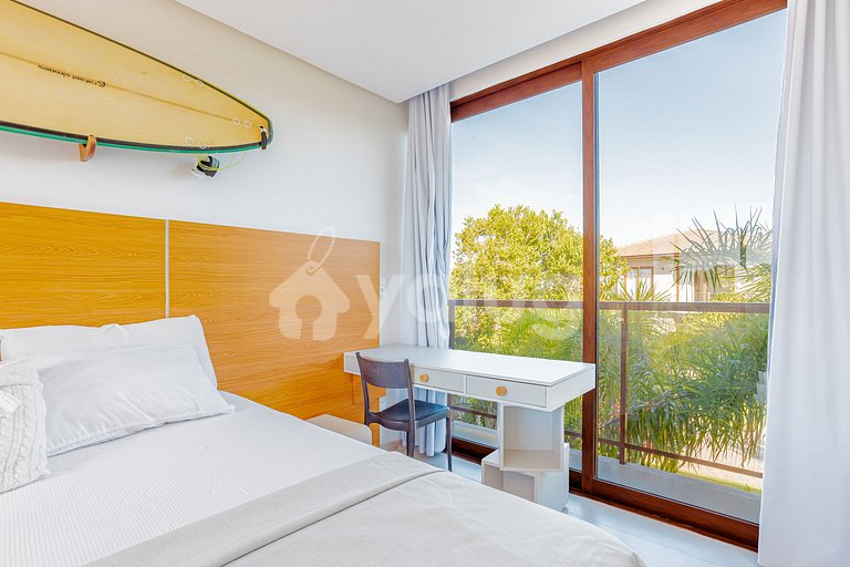 Beautiful Luxury House with 5 Suites in Praia do Forte