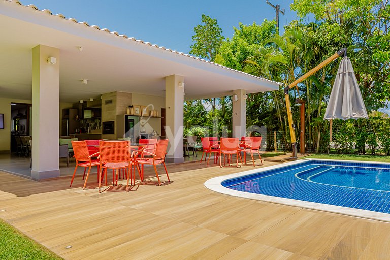 IT122 Excelente Casa 4 suítes c/ Piscina - Itacimirim