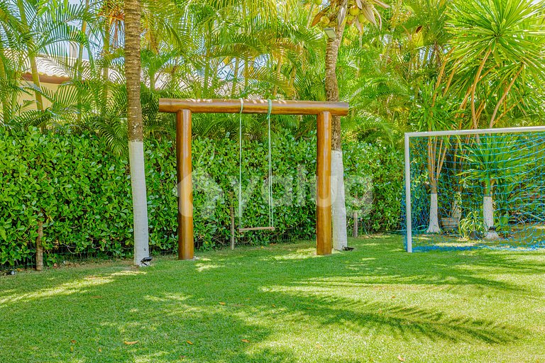 IT 122 Excelente Casa con 4 suites y Piscina - Itacimirim