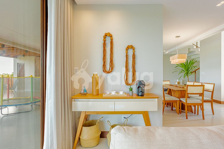 Casa de lujo con jacuzzi y 6 suites.