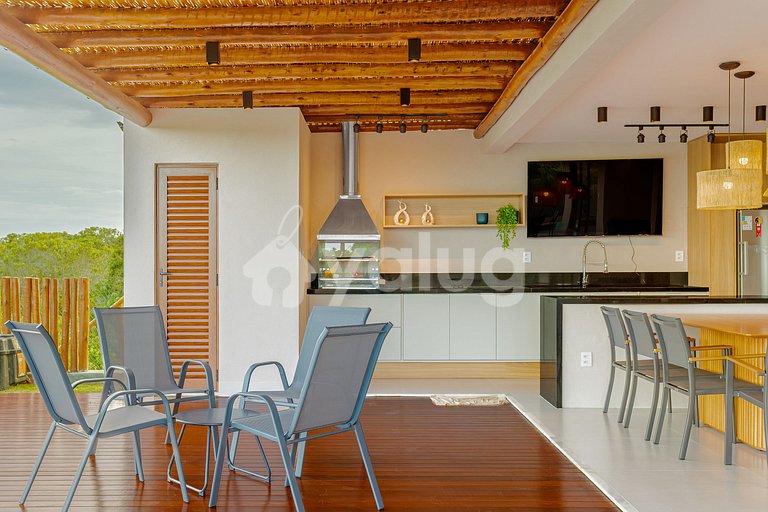 Casa de Alto Padrão com Hidromassagem e 6 Suítes