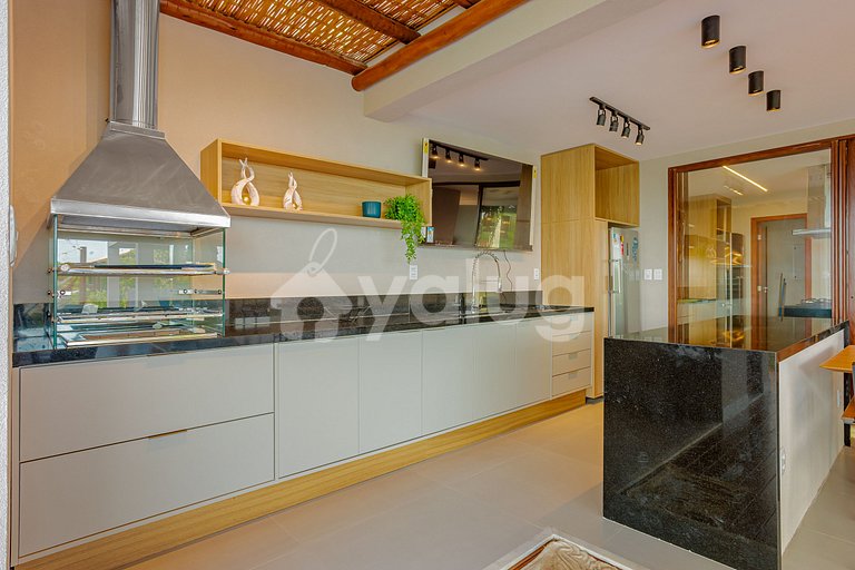 Casa de lujo con jacuzzi y 6 suites.