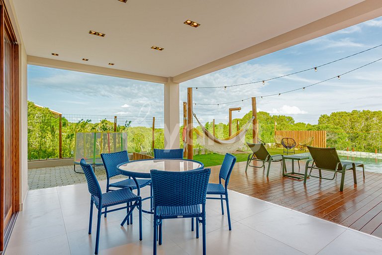 Casa de lujo con jacuzzi y 6 suites.