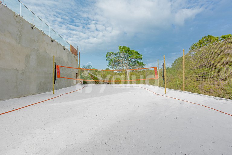 Casa de lujo con jacuzzi y 6 suites.