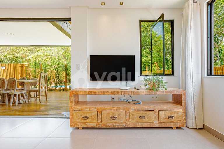 House with 4 bedrooms and private pool in Praia do Forte.