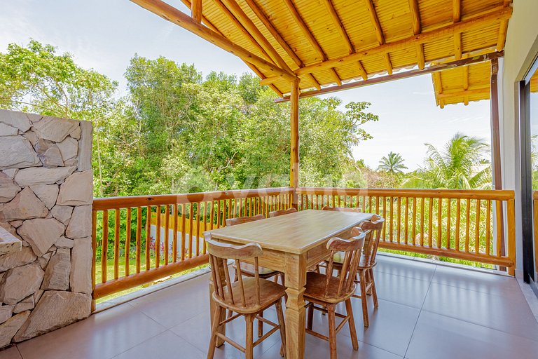 House with 4 bedrooms and private pool in Praia do Forte.