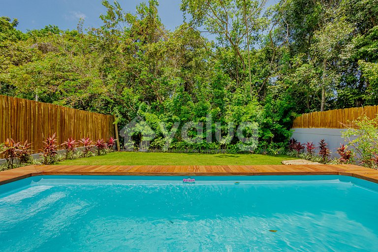 House with 4 bedrooms and private pool in Praia do Forte.