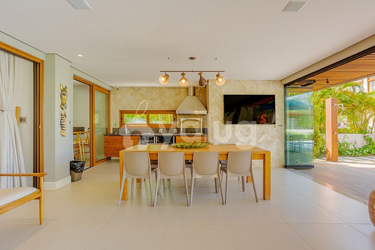 GB131 Beautiful House with 5 suites and Swimming Pool