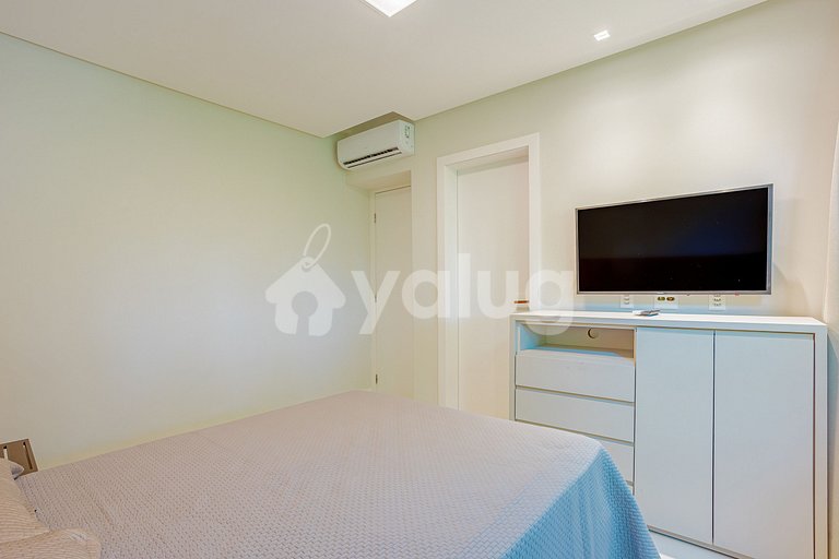 GB131 Beautiful House with 5 suites and Swimming Pool