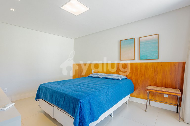 GB131 - Hermosa casa con 5 suites y piscina