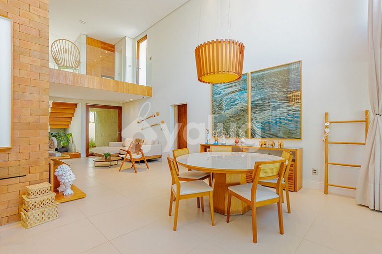 GB131 - Hermosa casa con 5 suites y piscina