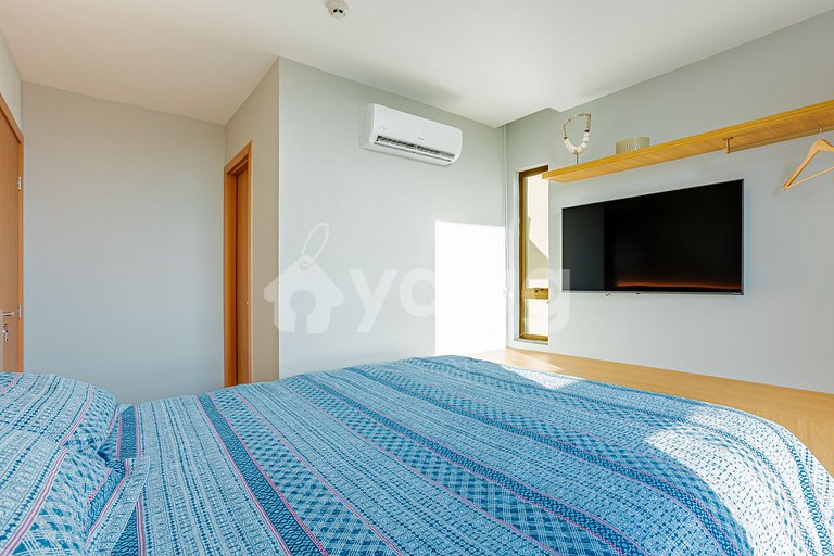 GB132 Beachfront Apto with Sea View - Guarajuba