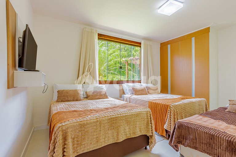 Luxury fully equipped house with pool in Praia do Forte.