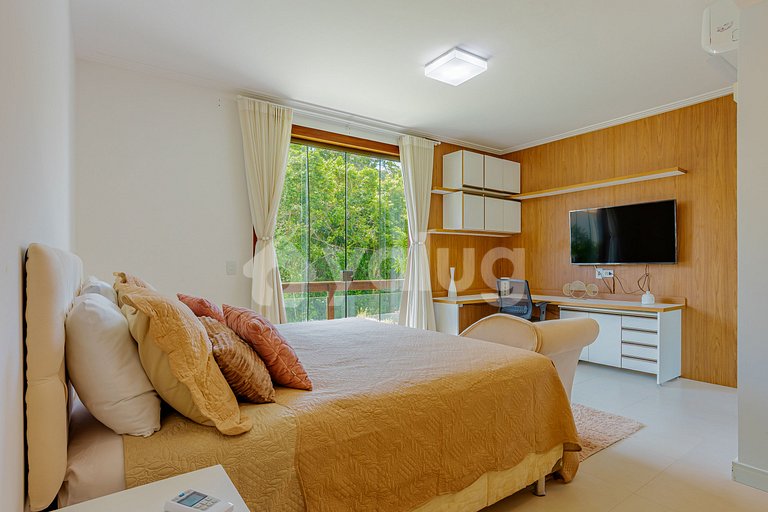 Luxury fully equipped house with pool in Praia do Forte.