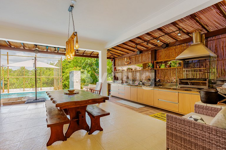 Luxury fully equipped house with pool in Praia do Forte.