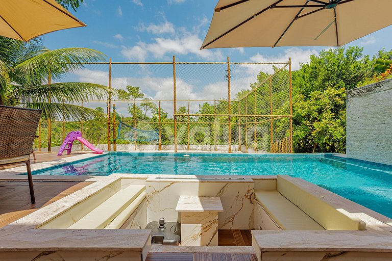 Casa completa de Alto Padrão com piscina em Praia do Forte