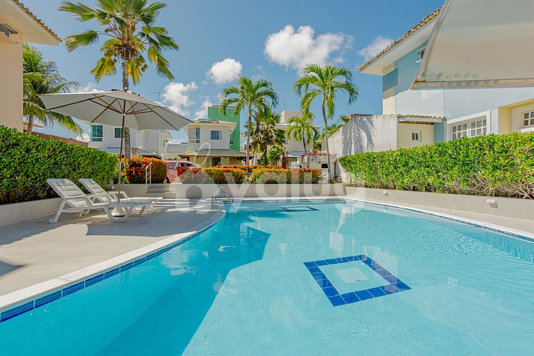 Gran casa de 4 suites con piscina en Guarajuba