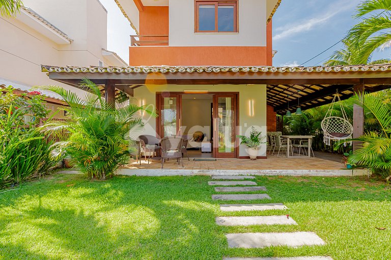 Ótima Casa 4 Suítes com Piscina em Guarajuba
