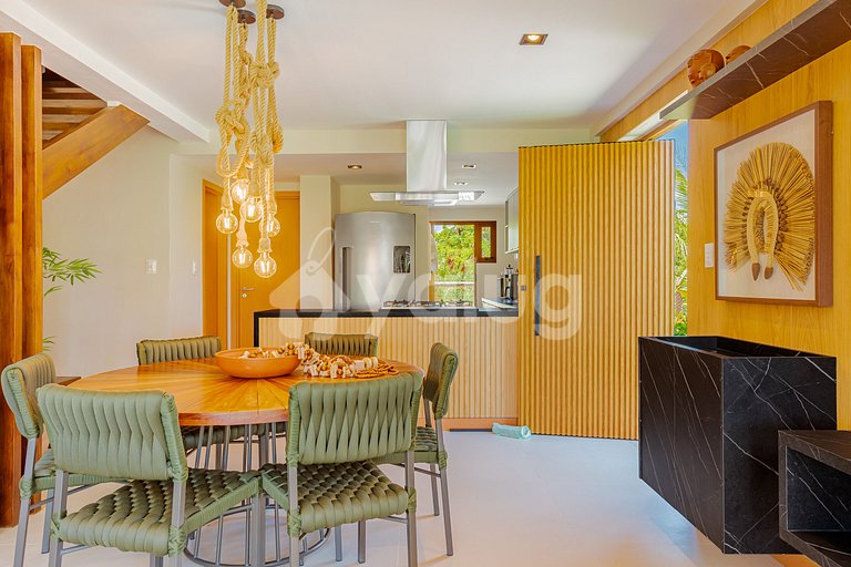 PF134 Luxury House with 4 Bedrooms and Swimming Pool