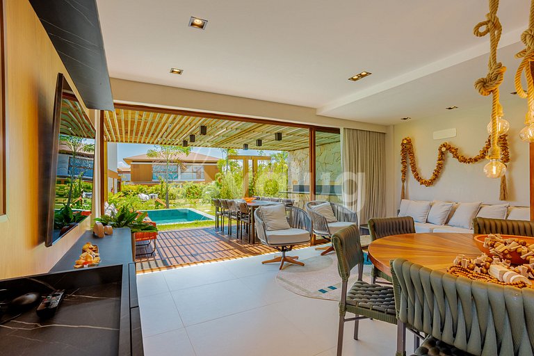 PF134 Luxury House with 4 Bedrooms and Swimming Pool