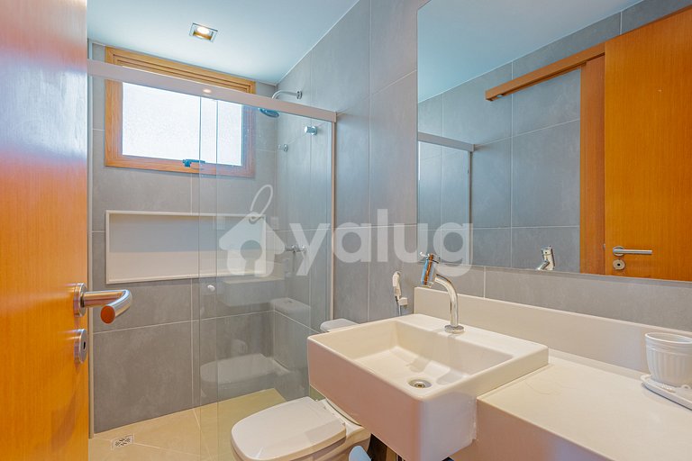 PF134 Luxury House with 4 Bedrooms and Swimming Pool