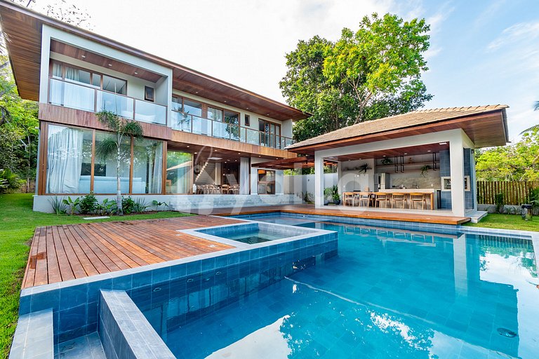 Impecável Casa luxuosa 6 suítes e Piscina - Praia do Forte