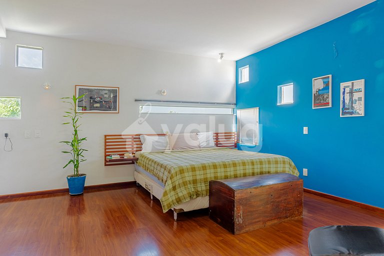 BV07 Excelente Casa com Piscina - Busca Vida