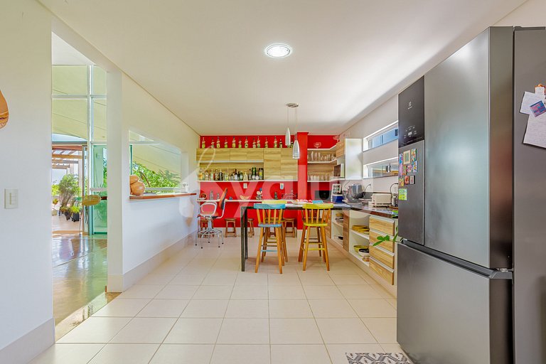 BV07 Excelente Casa com Piscina - Busca Vida