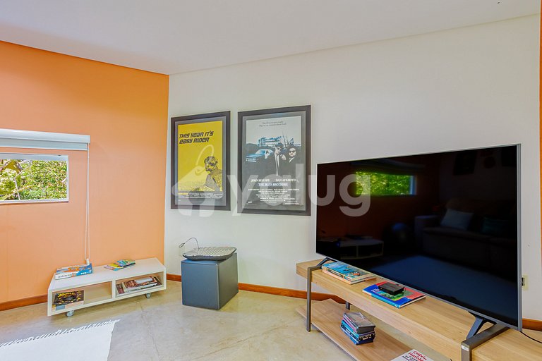 BV07 Excelente Casa con Piscina - Busca Vida