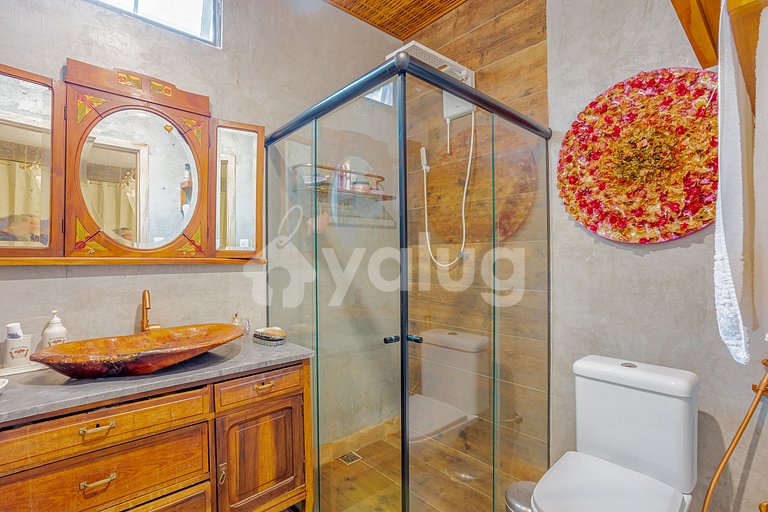 BV05 Espléndida casa rústica con piscina y jacuzzi