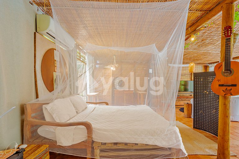 BV05 Splendid Rustic House with Pool and Hot Tub