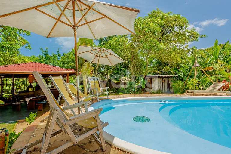 BV05 Splendid Rustic House with Pool and Hot Tub