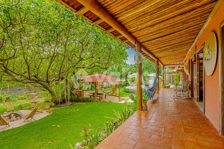 BV05 Splendid Rustic House with Pool and Hot Tub