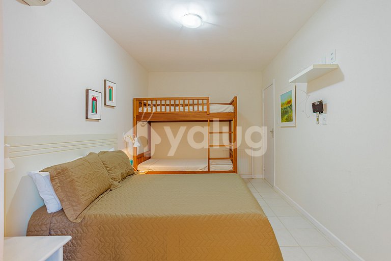 Mansão alto padrão 5 Suítes, Pé Na Areia c/ piscina privada