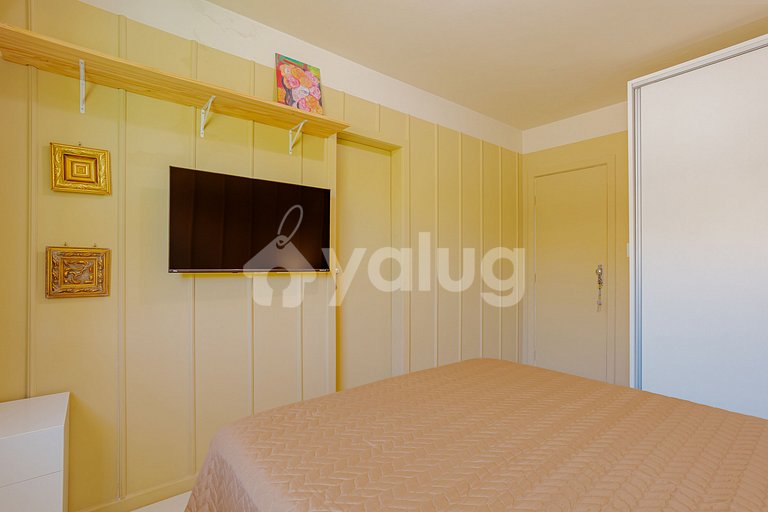 Mansão alto padrão 5 Suítes, Pé Na Areia c/ piscina privada