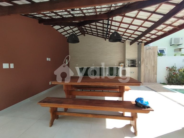 GB137 Wonderful 5-Bedroom House Just 350m from the Beach