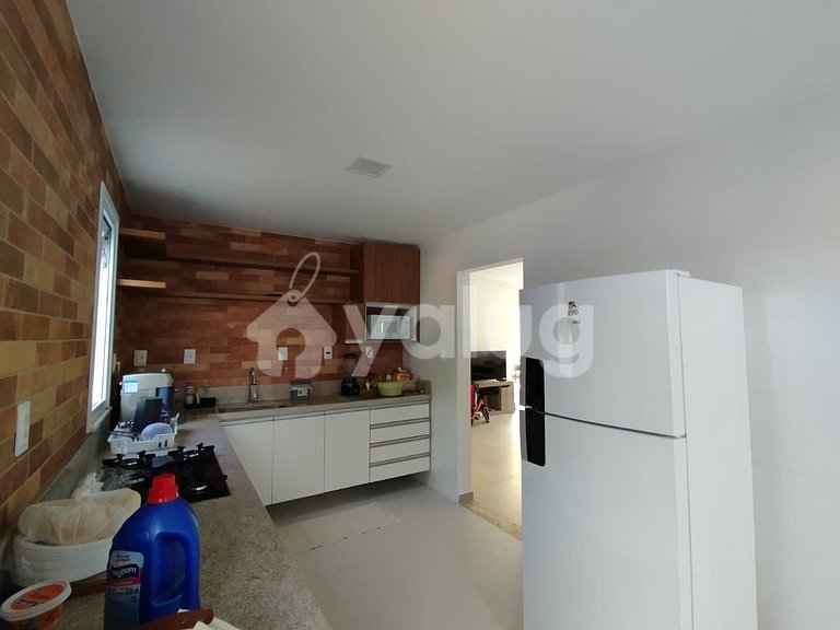 GB137 Wonderful 5-Bedroom House Just 350m from the Beach