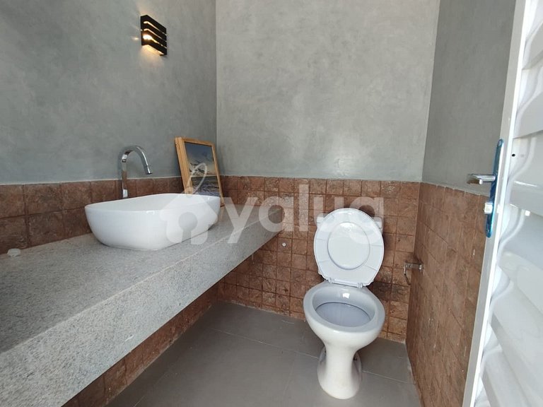 GB137 Wonderful 5-Bedroom House Just 350m from the Beach