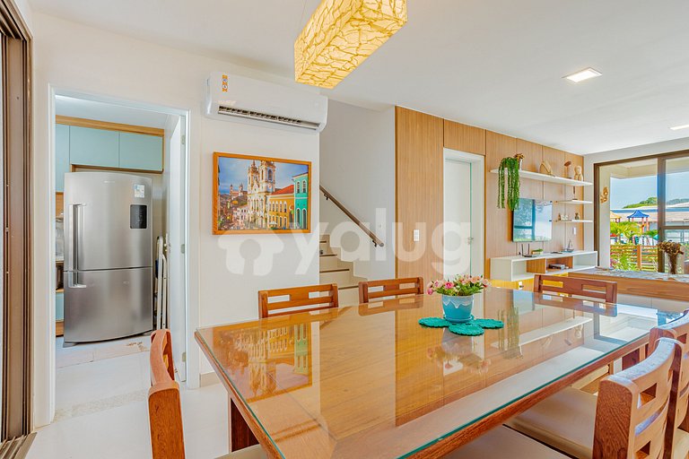 Excellent Duplex Village with 4 Suites and Swimming Pool - G