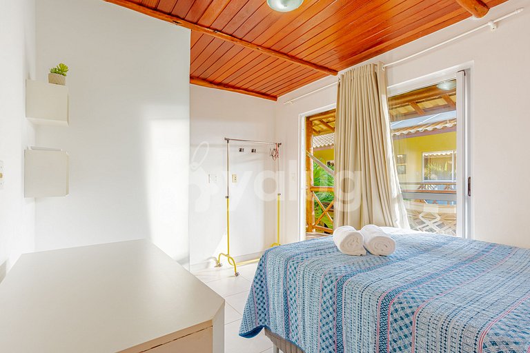 IT120 Excellent Beachfront Apartment with 2 Bedrooms