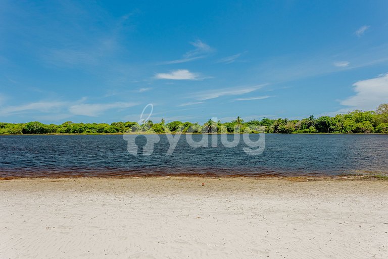 GB131 Beautiful House with 5 suites and Swimming Pool