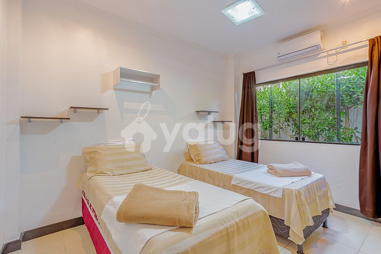 Casa 8 Quartos a 50m da Praia - Guarajuba