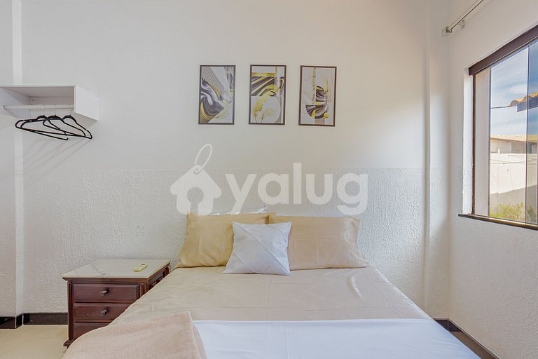 Casa 8 Dormitorios a 50m de la Playa - Guarajuba