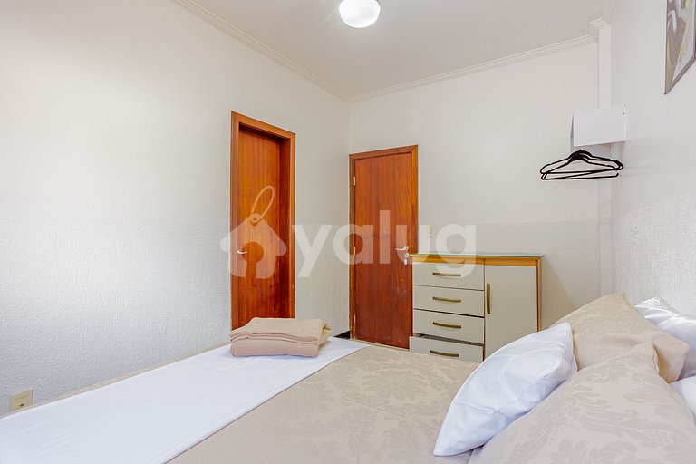 Casa 8 Dormitorios a 50m de la Playa - Guarajuba